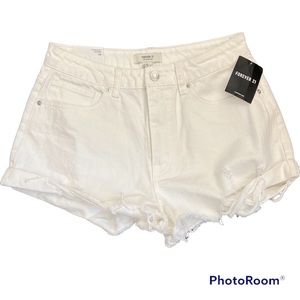 NWT Forever 21 concert short mid rise slim fit denim white shorts 28 distressed.